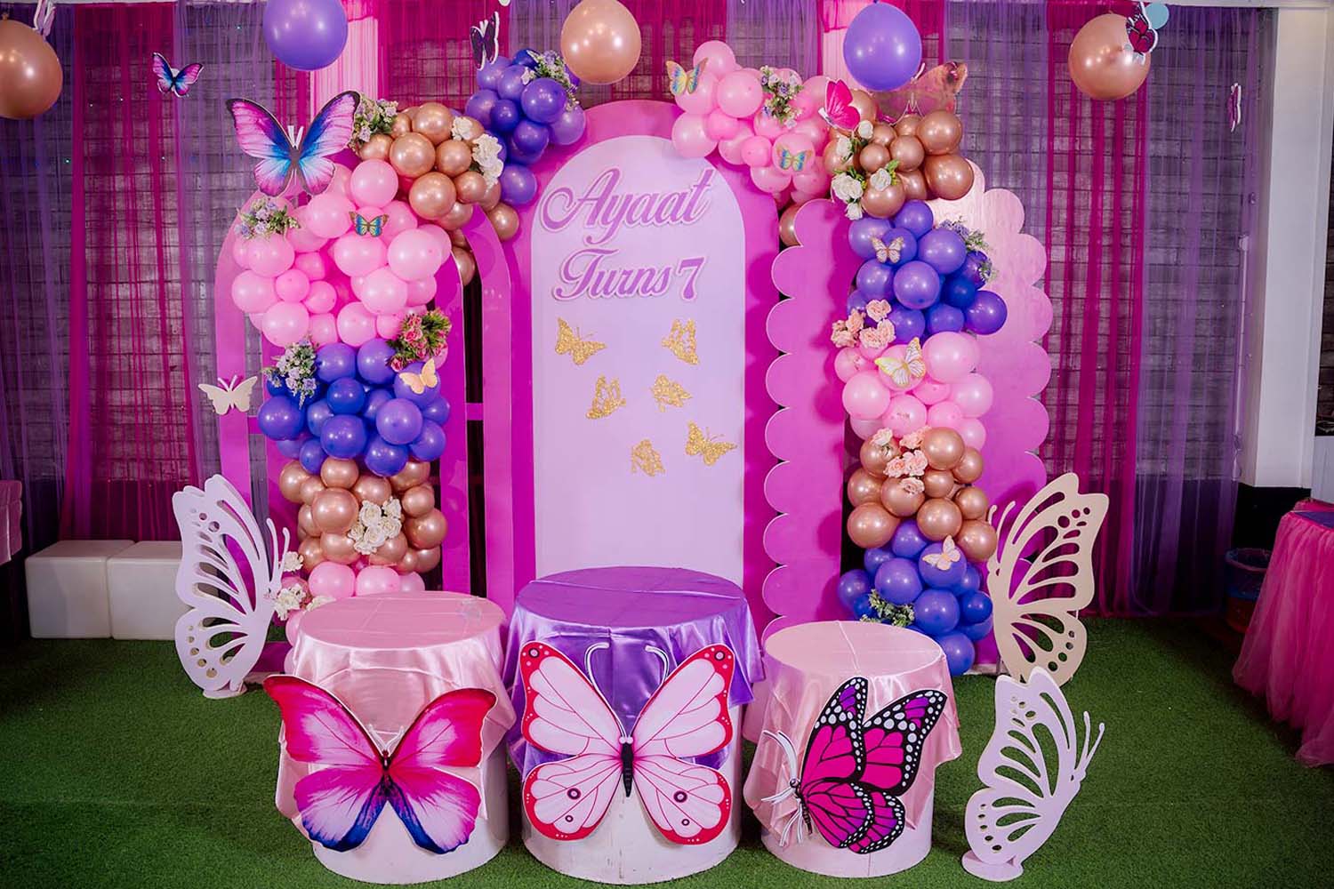 Theme Decor