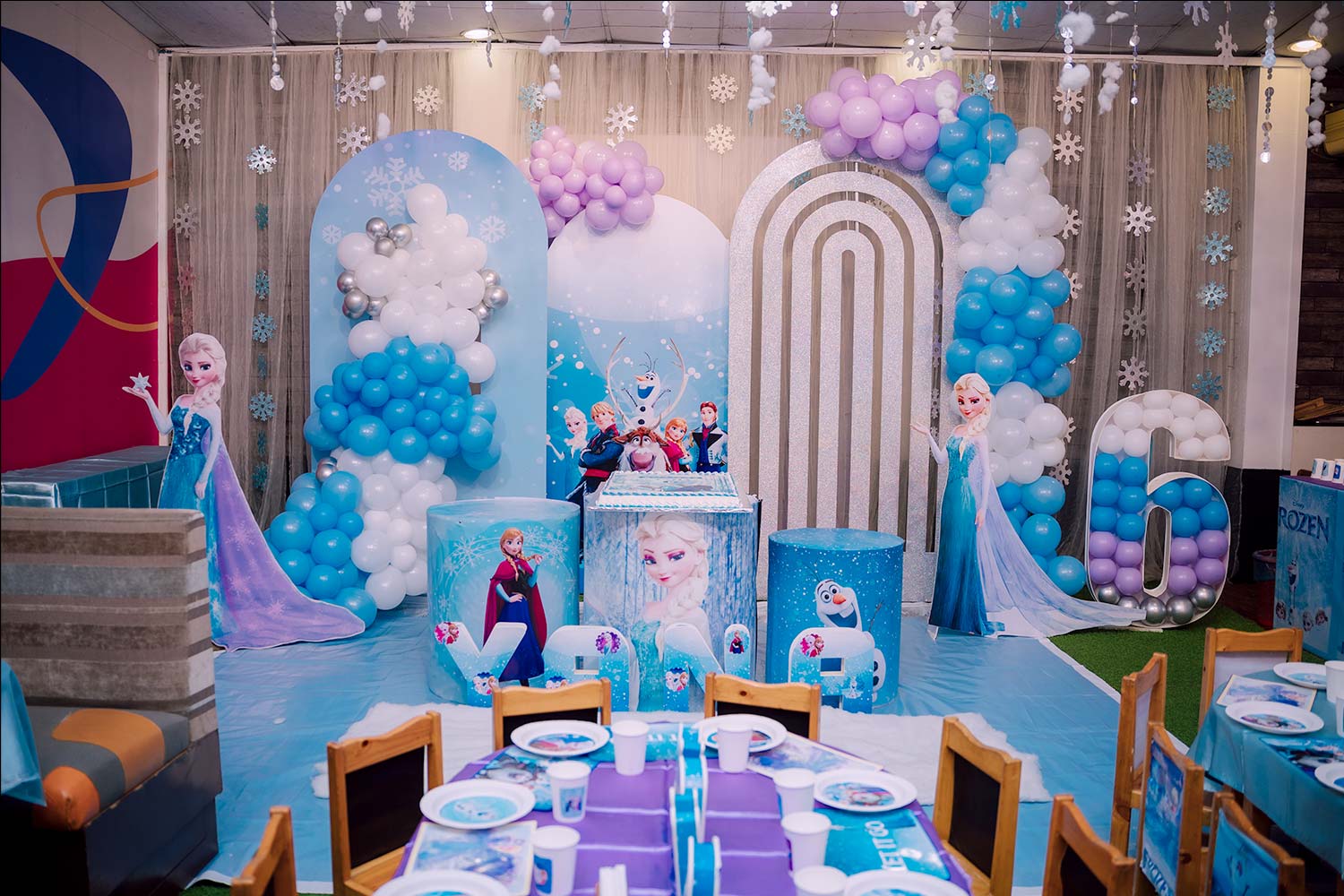 Theme Decor