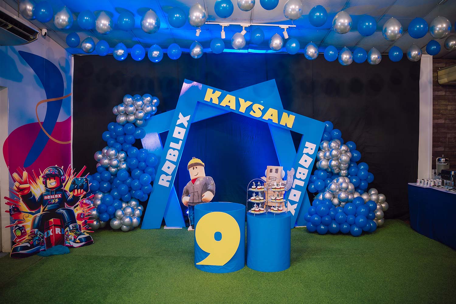 Theme Decor