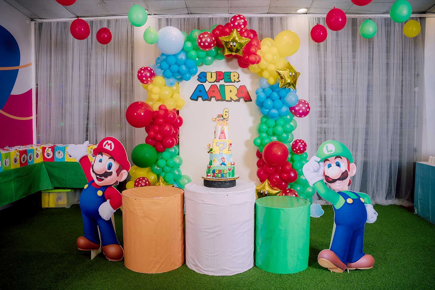 Theme Decor
