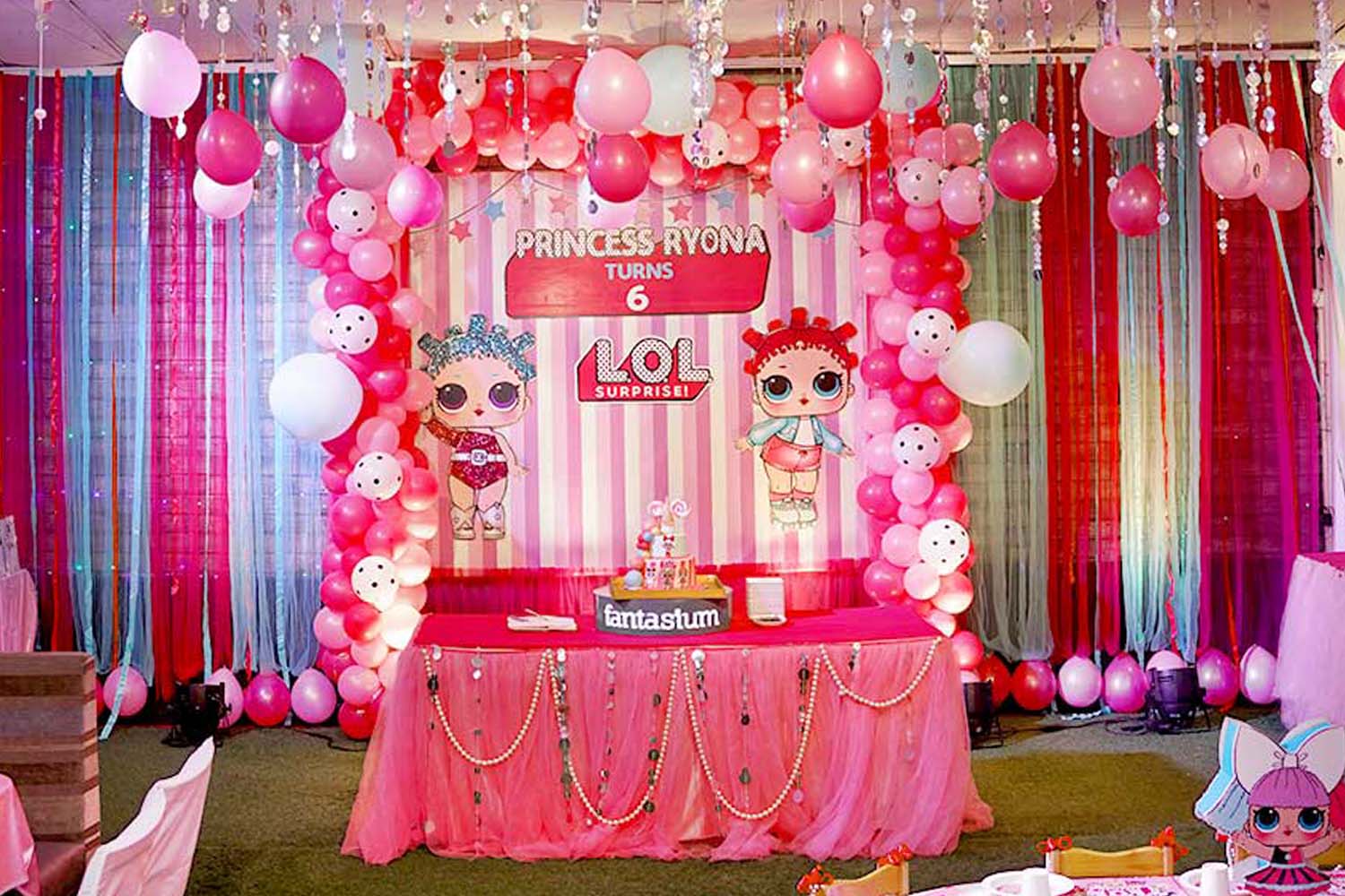 Theme Decor